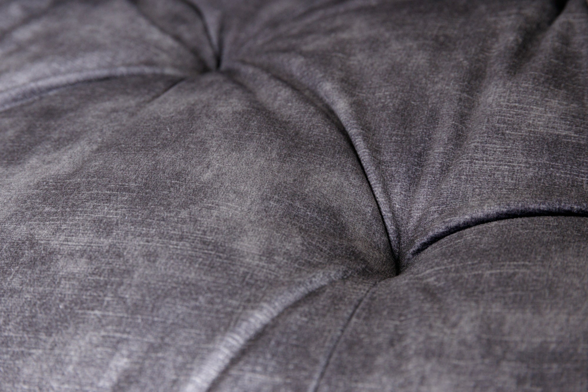 Tabouret de bar design MILANO chaise de bar en velours gris avec dossier en métal matelassé Chesterfield noir