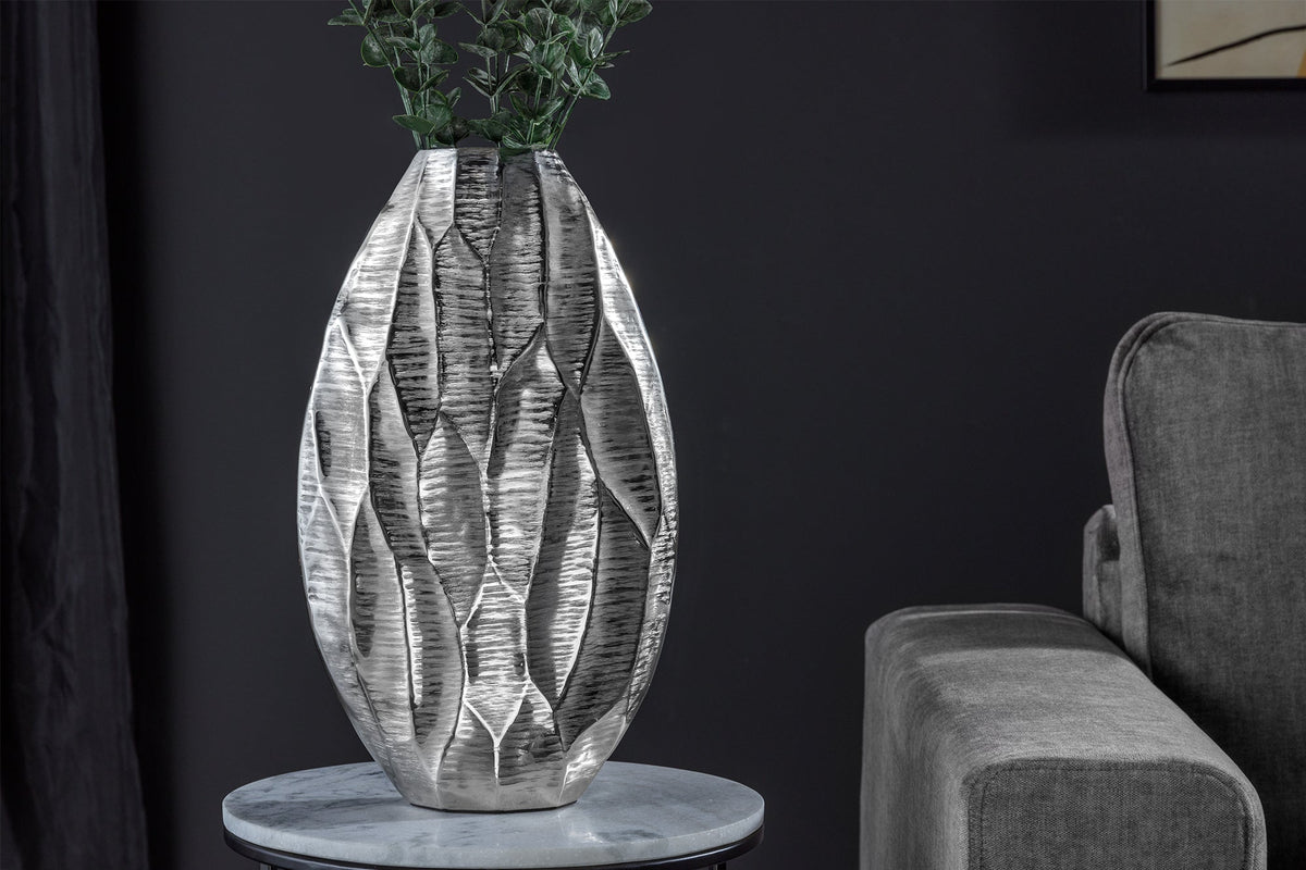 Vase élégant ORGANIC ORIENT 44cm argent martelé design
