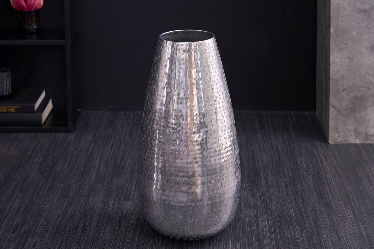 Vase élégant ORIENT 50cm argent au design marteau à grille