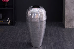 Vase élégant ORIENTAL 50cm argent au design marteau sauvage